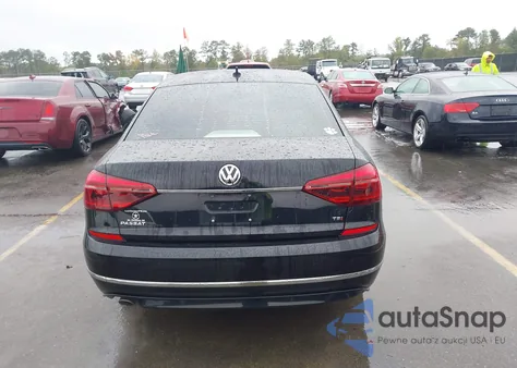 1VWDT7A38HC029098